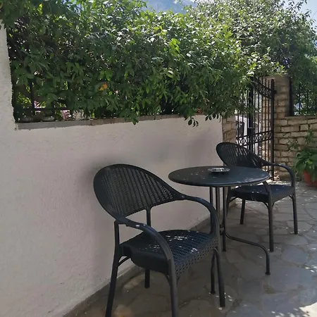 Three Elements Apartment Konitsa Exterior photo